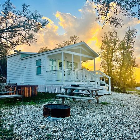 The Perch- Texas Tiny Haus With Amazing Views Βίλα Spring Branch Εξωτερικό φωτογραφία