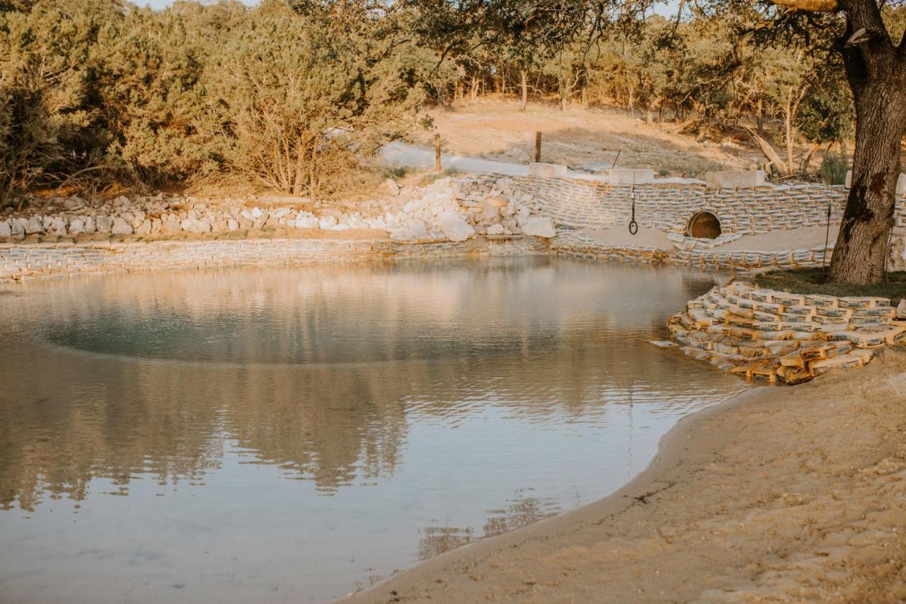 The Perch- Texas Tiny Haus With Amazing Views Βίλα Spring Branch Εξωτερικό φωτογραφία