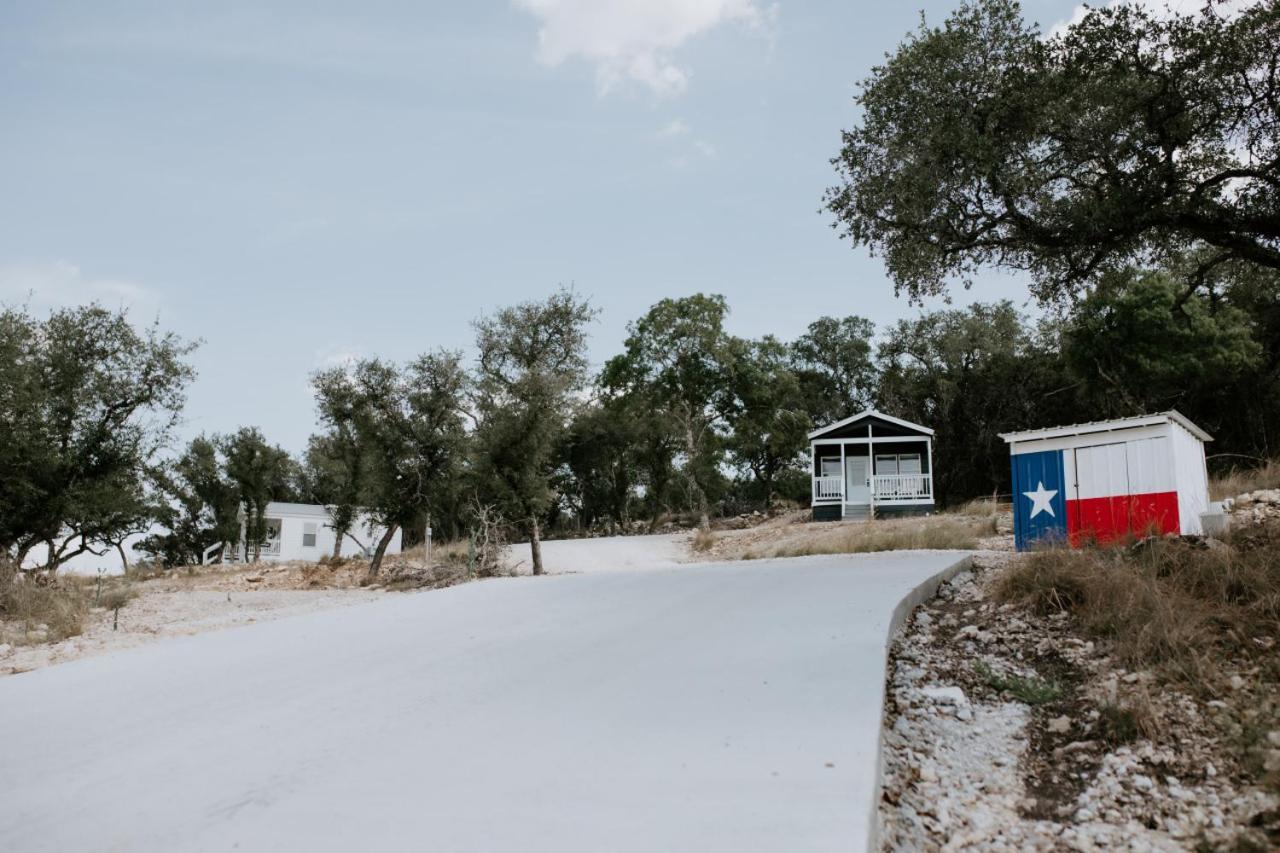 The Perch- Texas Tiny Haus With Amazing Views Βίλα Spring Branch Εξωτερικό φωτογραφία